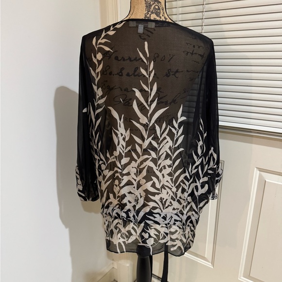 Burlapp sheer silk black and taupe gorgeouss feminine top size smalll - Picture 2 of 11